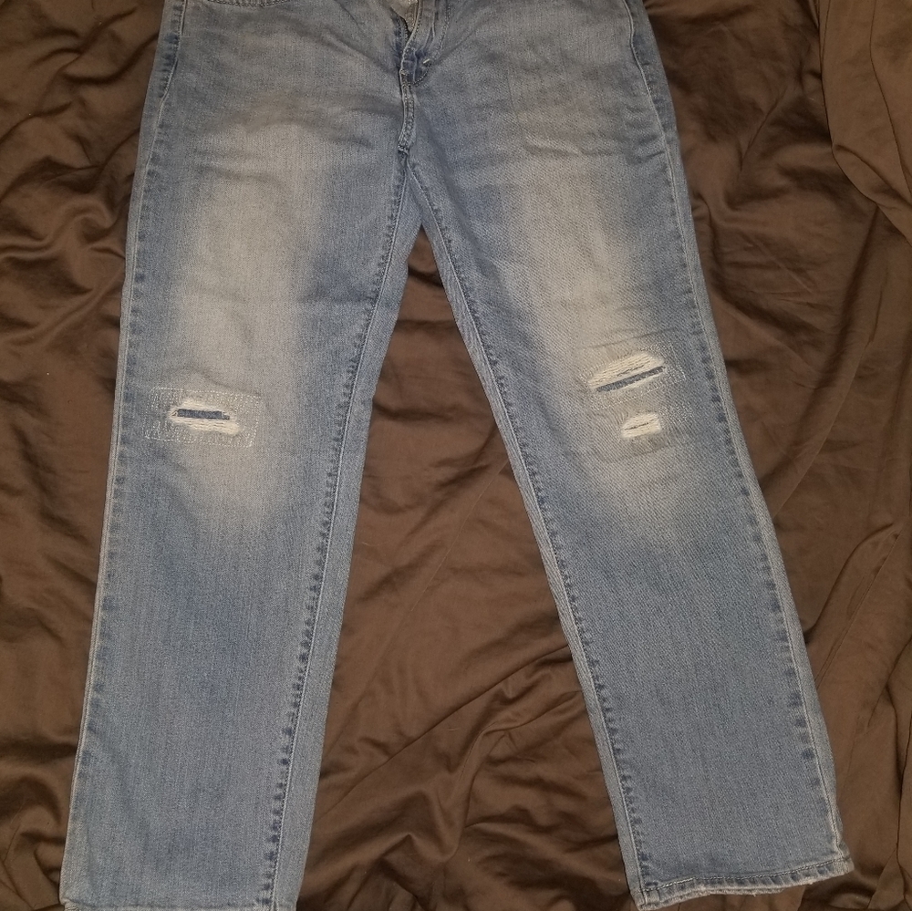 Levis boyfriend jeans size 29